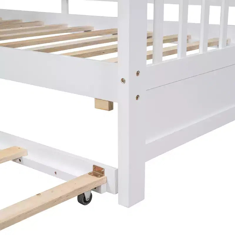 Letto a piattaforma a forma di casetta in legno, una piazza e mezza/matrimoniale, con letto estraibile e ripiano contenitore per bambini