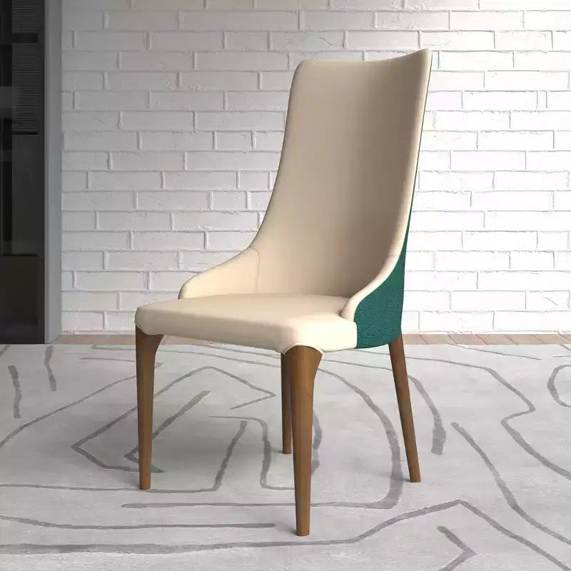 Sedia da pranzo imbottita con schienale alto e gambe in legno di frassino