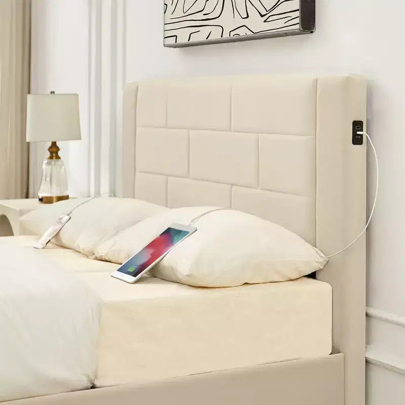 Letto imbottito con piattaforma, ricarica USB e cassetti portaoggetti