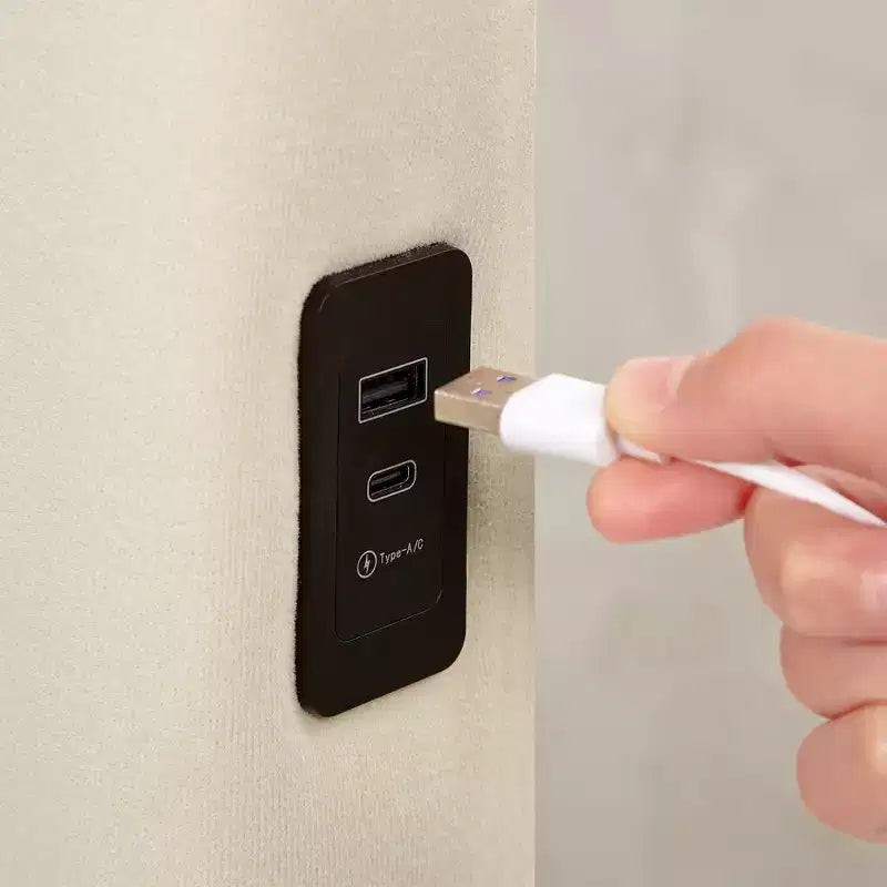 Letto imbottito con piattaforma, ricarica USB e cassetti portaoggetti